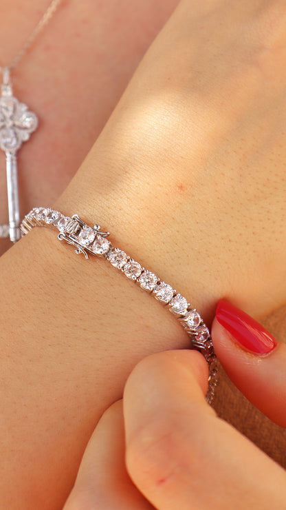 Ice Cut Chic Tennis Bracelet