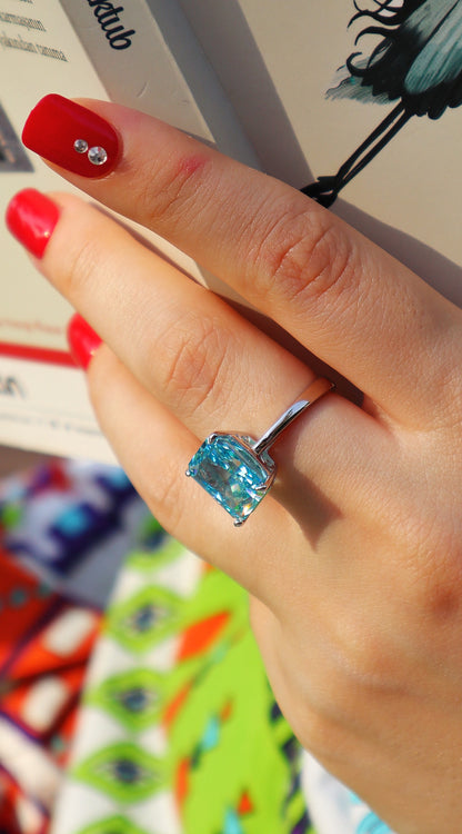 ICE CUT SkyBlue Baguette Ring